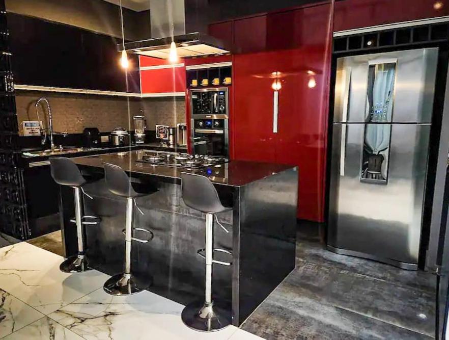 Pousada Cobertura Triplex De Luxo Com Jacuzzi
